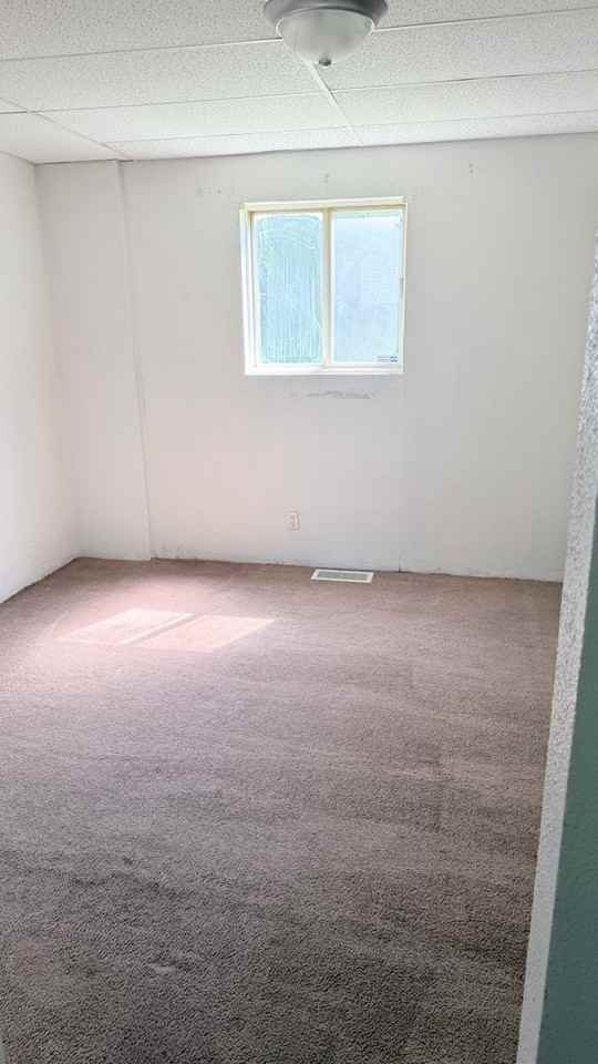 291 Liberty St - Photo 6 of 10