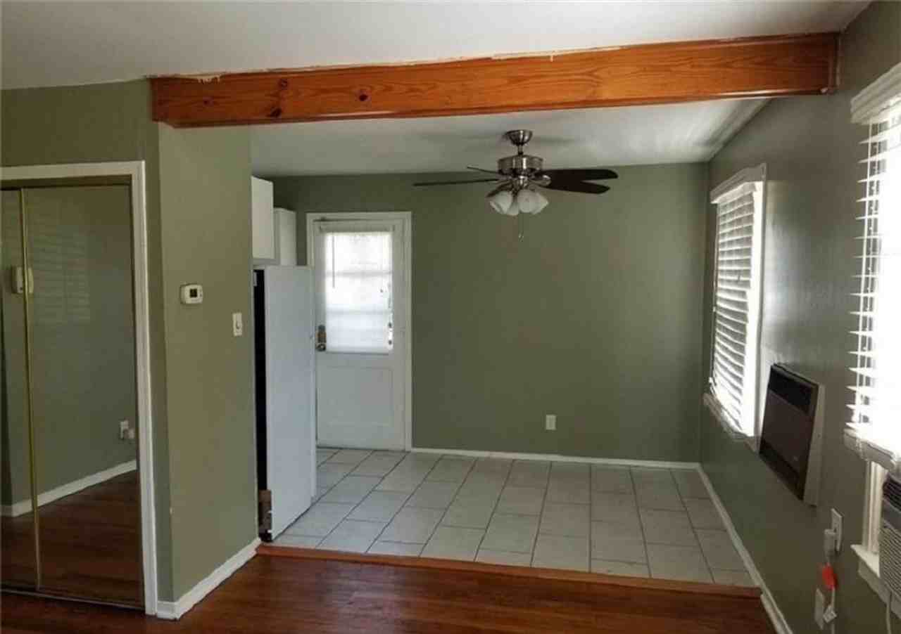 7108 Chryslon Ln - Photo 7 of 8