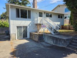featured image of 3405 Alabama St