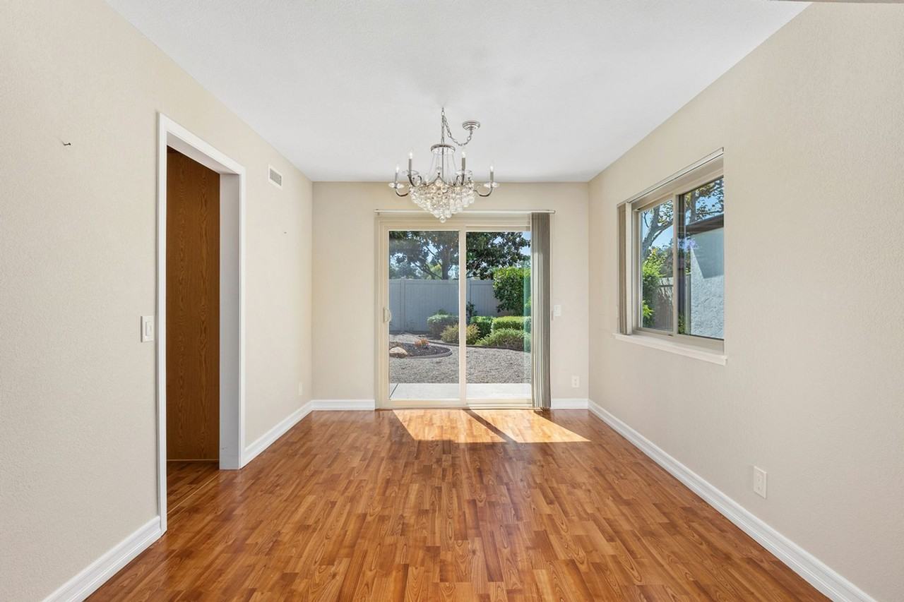 1925 Circle Park Ln - Photo 5 of 29