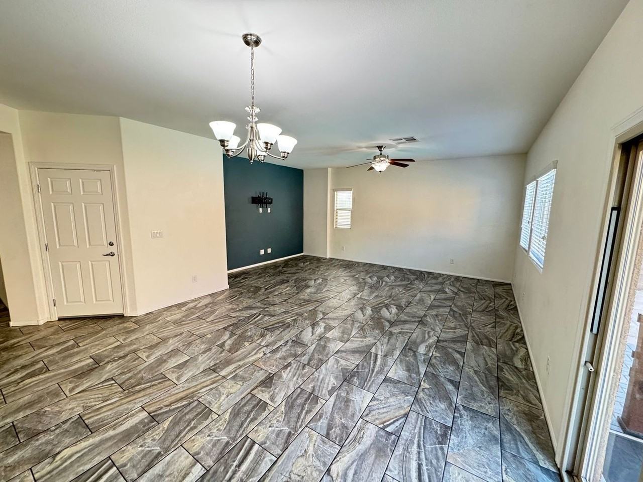 8123 Mosaic Sunrise Ln - Photo 2 of 27