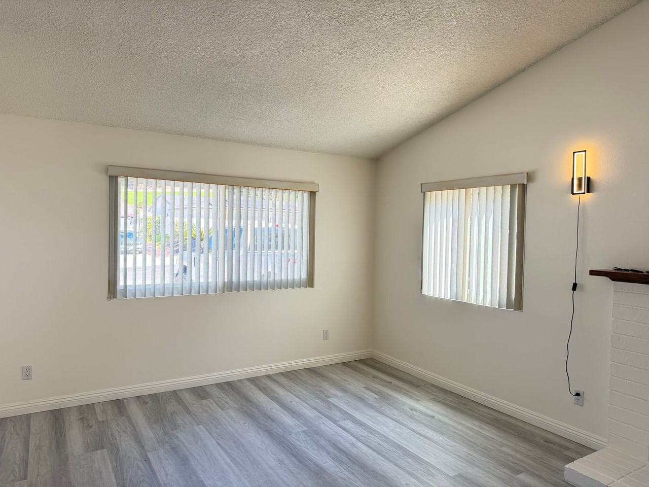 7254 Pomelo Dr - Photo 5 of 15