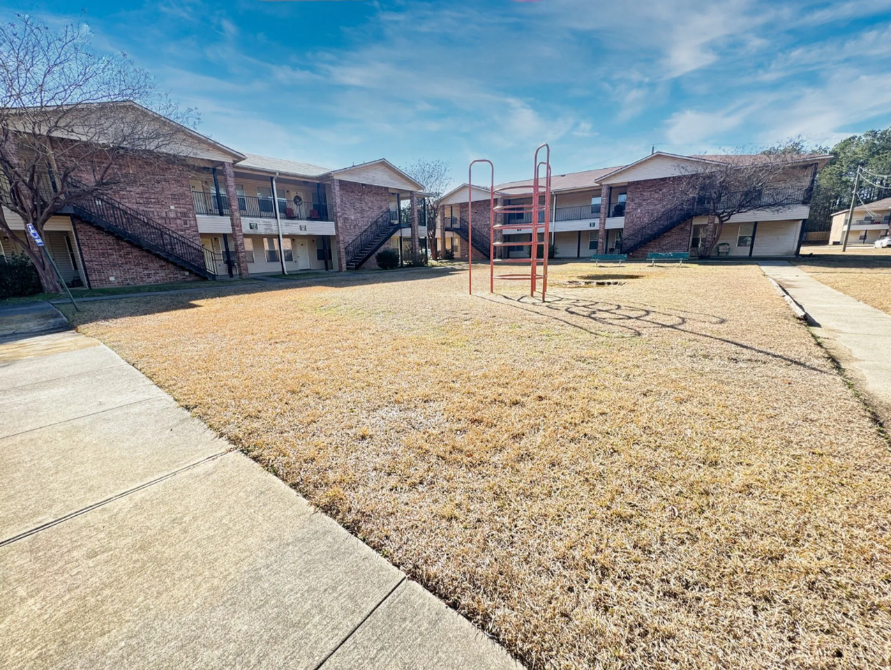 Palmwood Place - Photo 2 of 34