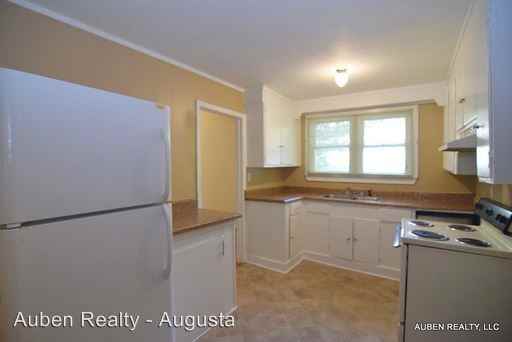 2081 Ellis St - Photo 3 of 12