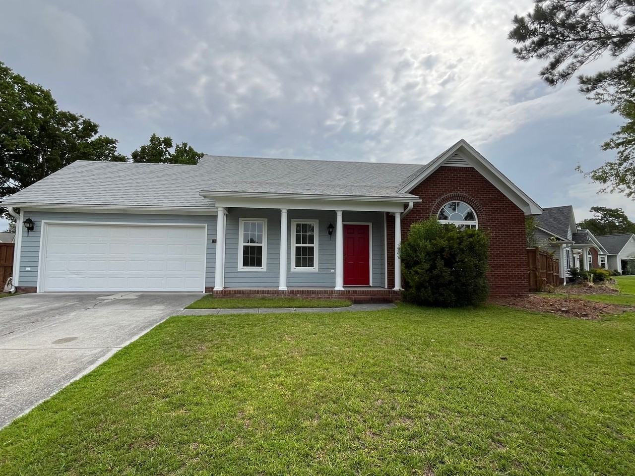 1408 Barouche Ct - Photo 2 of 32