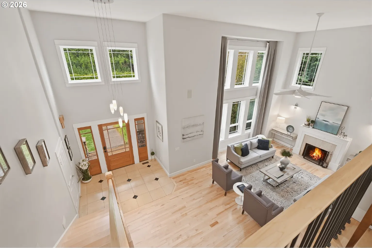 8145 Sw 57th Ave - Photo 4 of 41
