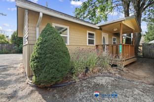127A Plymouth St Nw - Photo 1 of 1