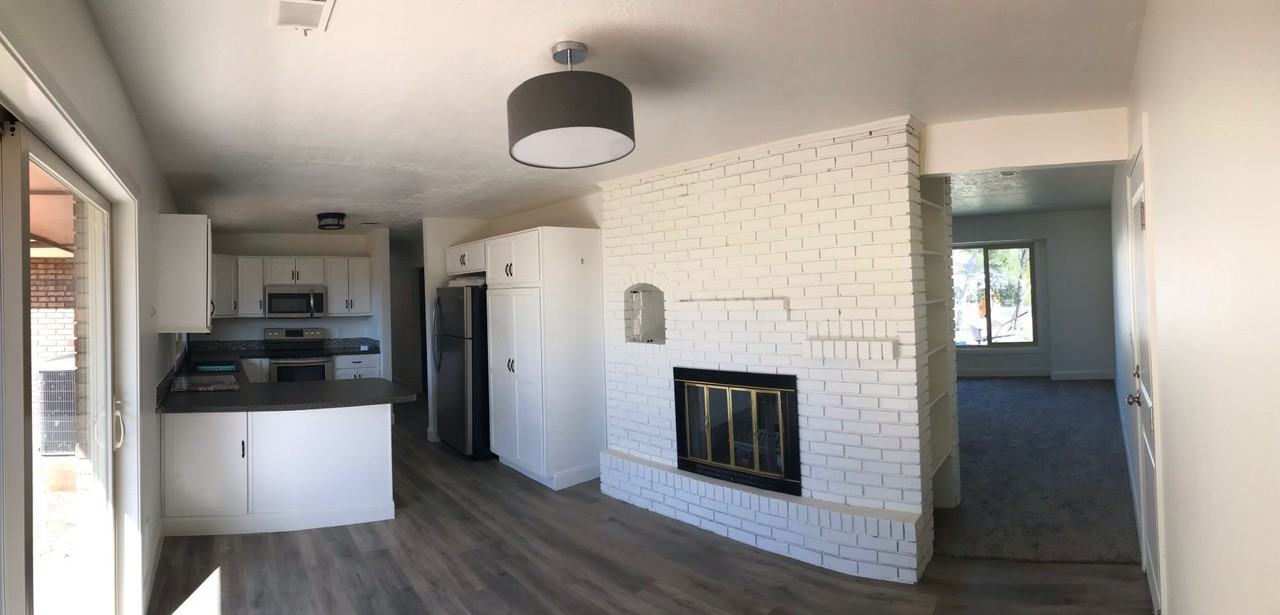 1035 Red Bud Cir - Photo 4 of 23