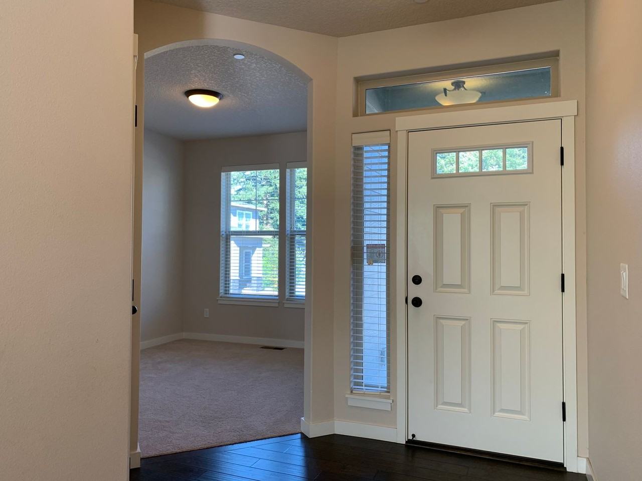4223 Ne Tacoma Ct - Photo 3 of 42