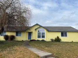 featured image of 1101 Gibbs Ct #1101