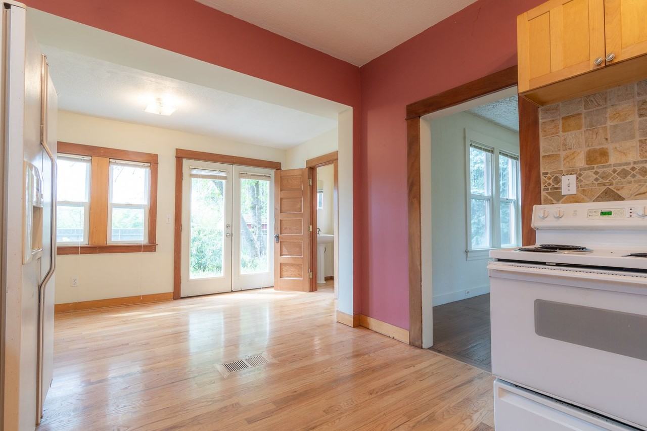 4715 Ne 17th Ave - Photo 4 of 18
