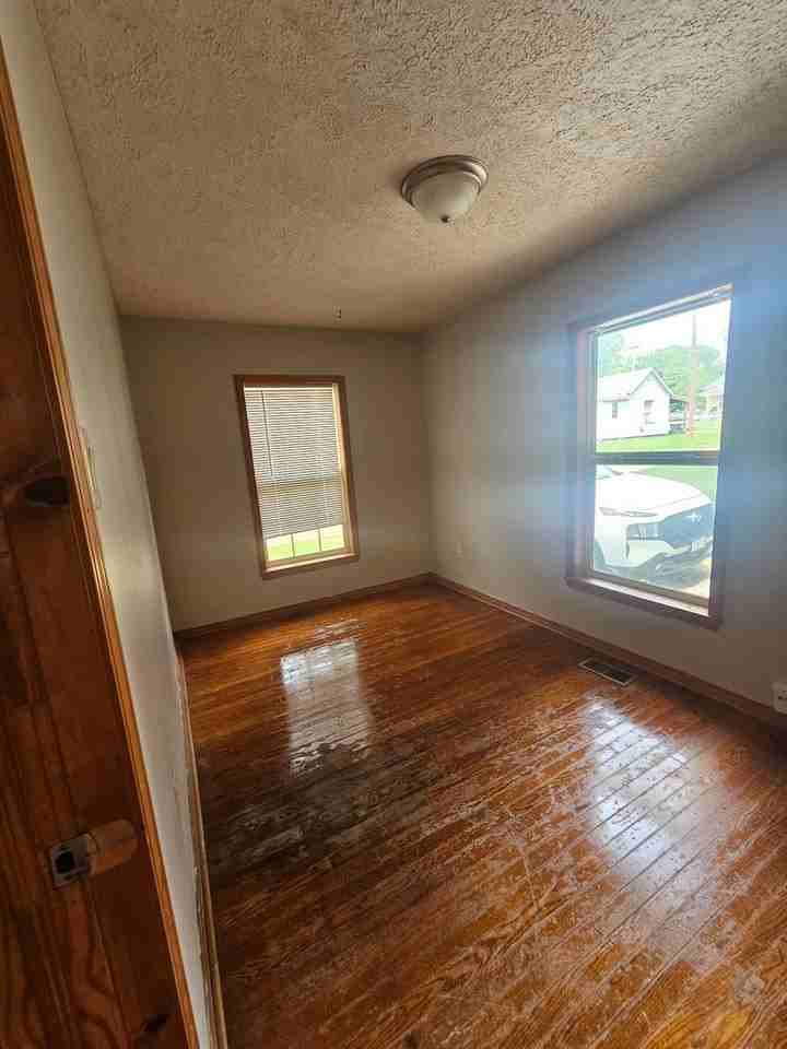 1012 W Elm Arc - Photo 3 of 14