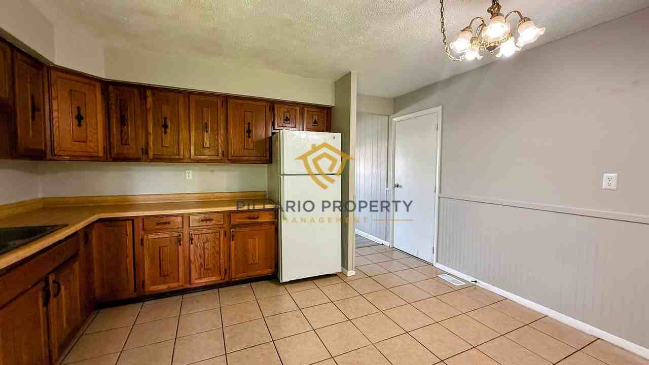 3720 Allison Ave - Photo 6 of 18