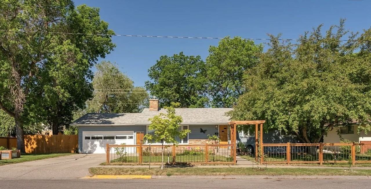 303 N 10th Ave - Photo 2 of 34