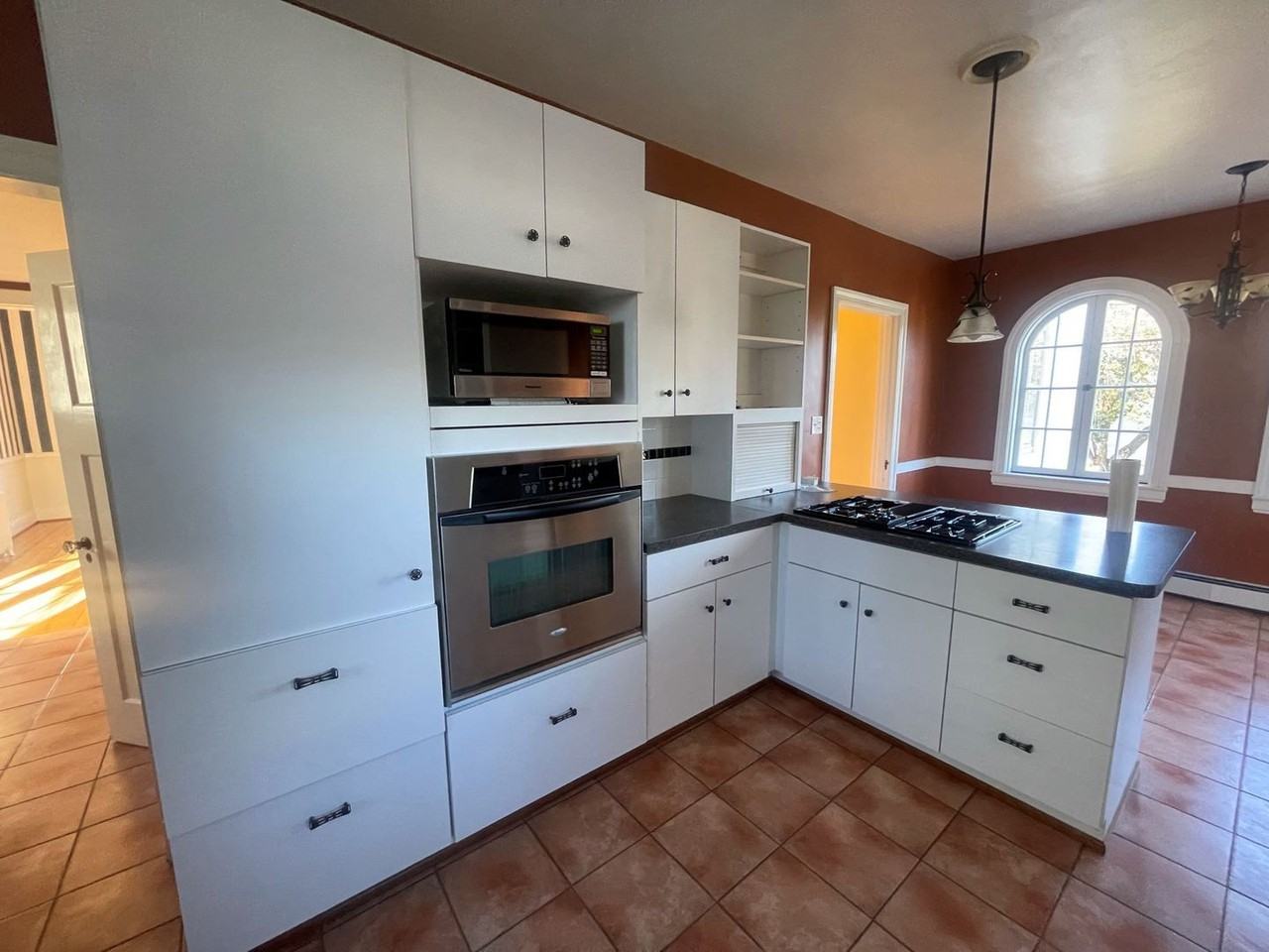 302 Boston Ave - Photo 5 of 27