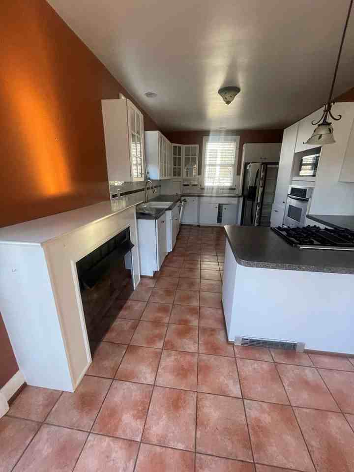 302 Boston Ave - Photo 7 of 27