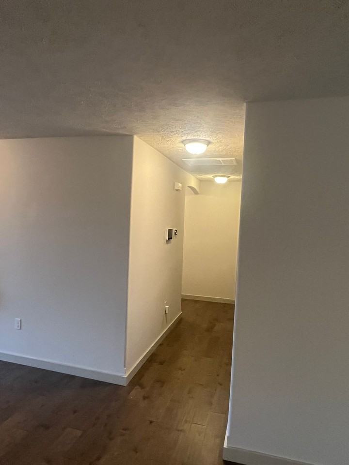 5371 Basswood Ct - Photo 6 of 18