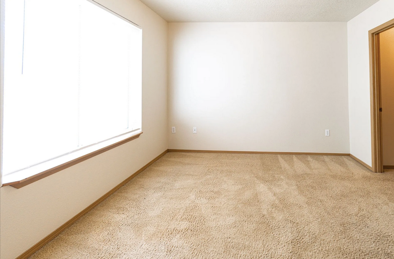 18304 Se Abernethy Ln - Photo 3 of 14
