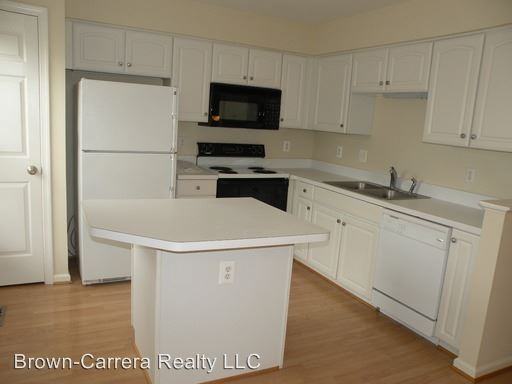 19930 Upland Terrace - Photo 3 of 7