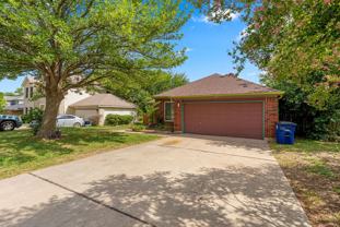 2215 Patsy Pkwy - Photo 1 of 1