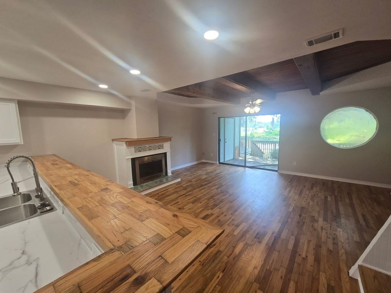 1574 Three Lantern Ln - Photo 4 of 16