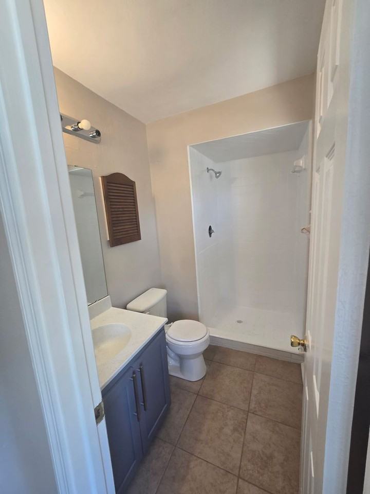 1574 Three Lantern Ln - Photo 5 of 16