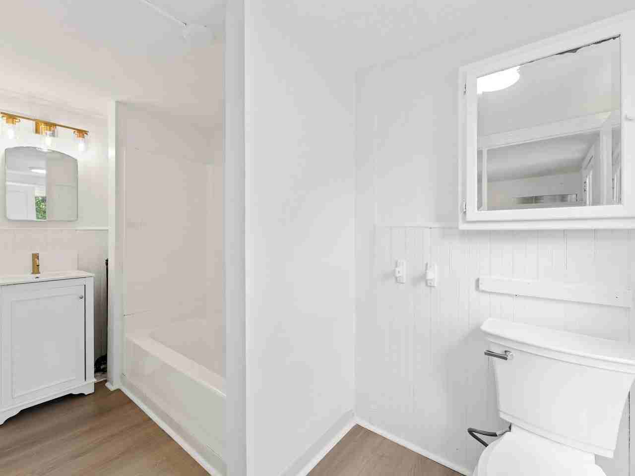 213 N 6th St - Photo 3 of 25