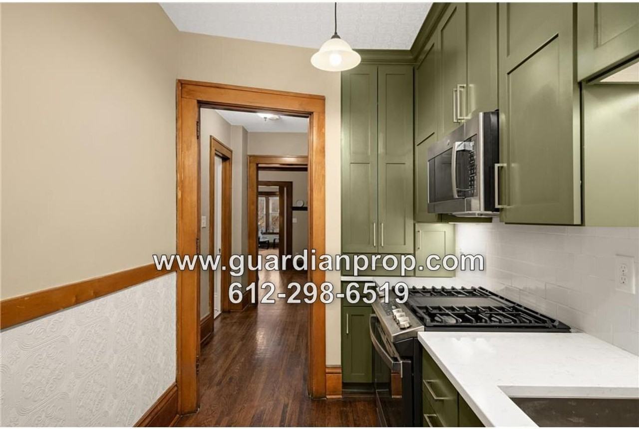 641 Marshall Ave #4 - Photo 3 of 16