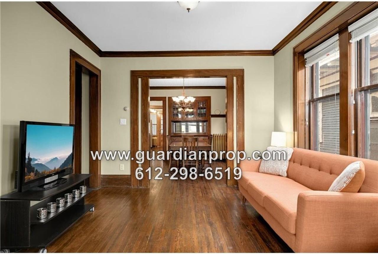 641 Marshall Ave #4 - Photo 5 of 16