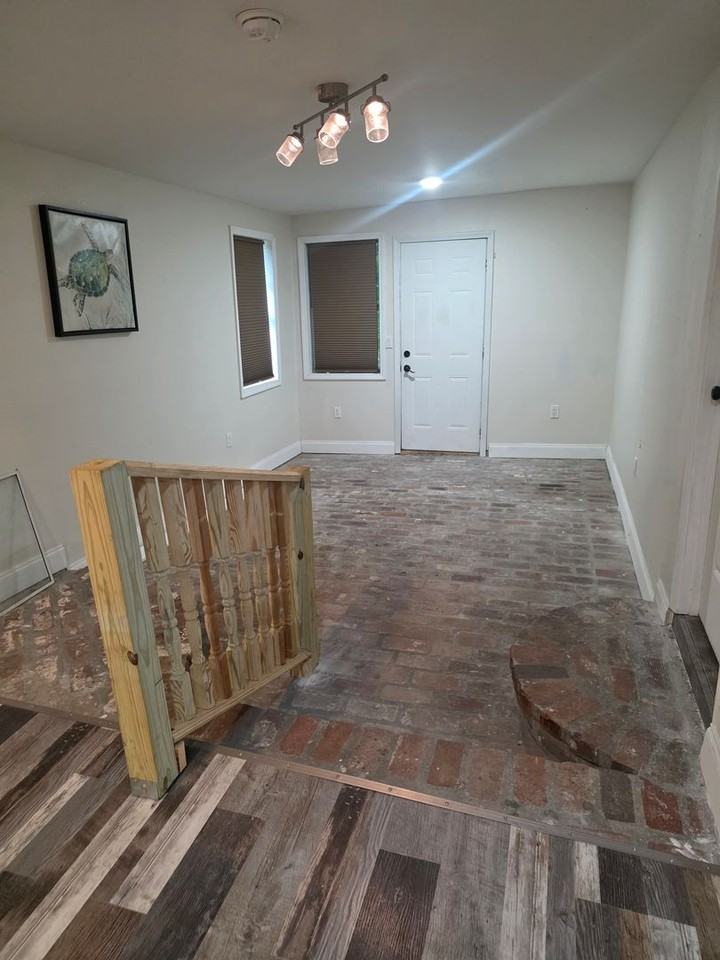 1808 41st Ave - Photo 7 of 19