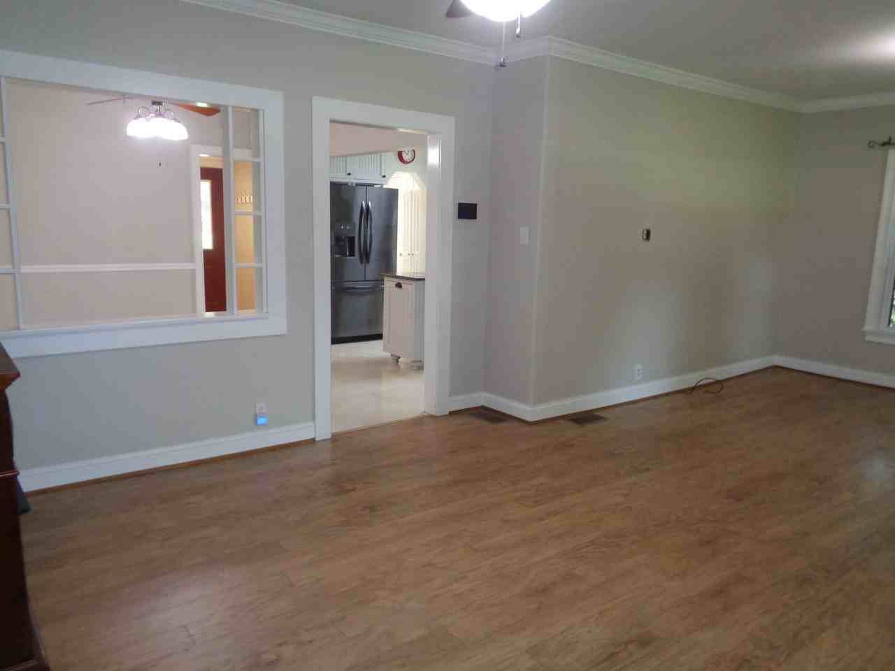 1506 Old Hollow Rd - Photo 4 of 32