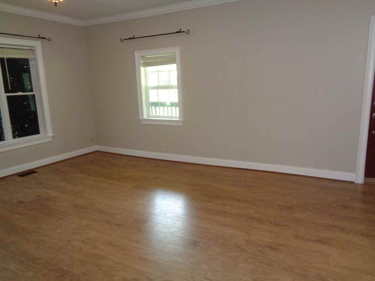 1506 Old Hollow Rd - Photo 6 of 32