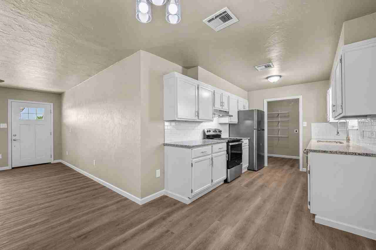 408 Sw 71st St - Photo 6 of 21