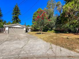 34 Queens Ct - Photo 1 of 1