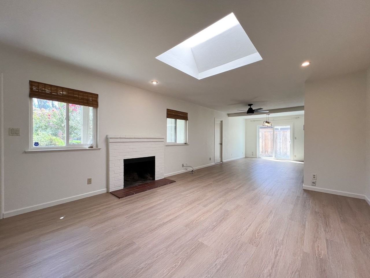 34 Queens Ct - Photo 6 of 30