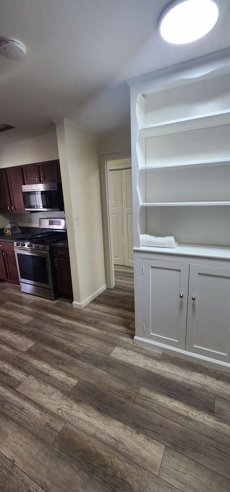 570 570 Capri Road - Photo 4 of 26