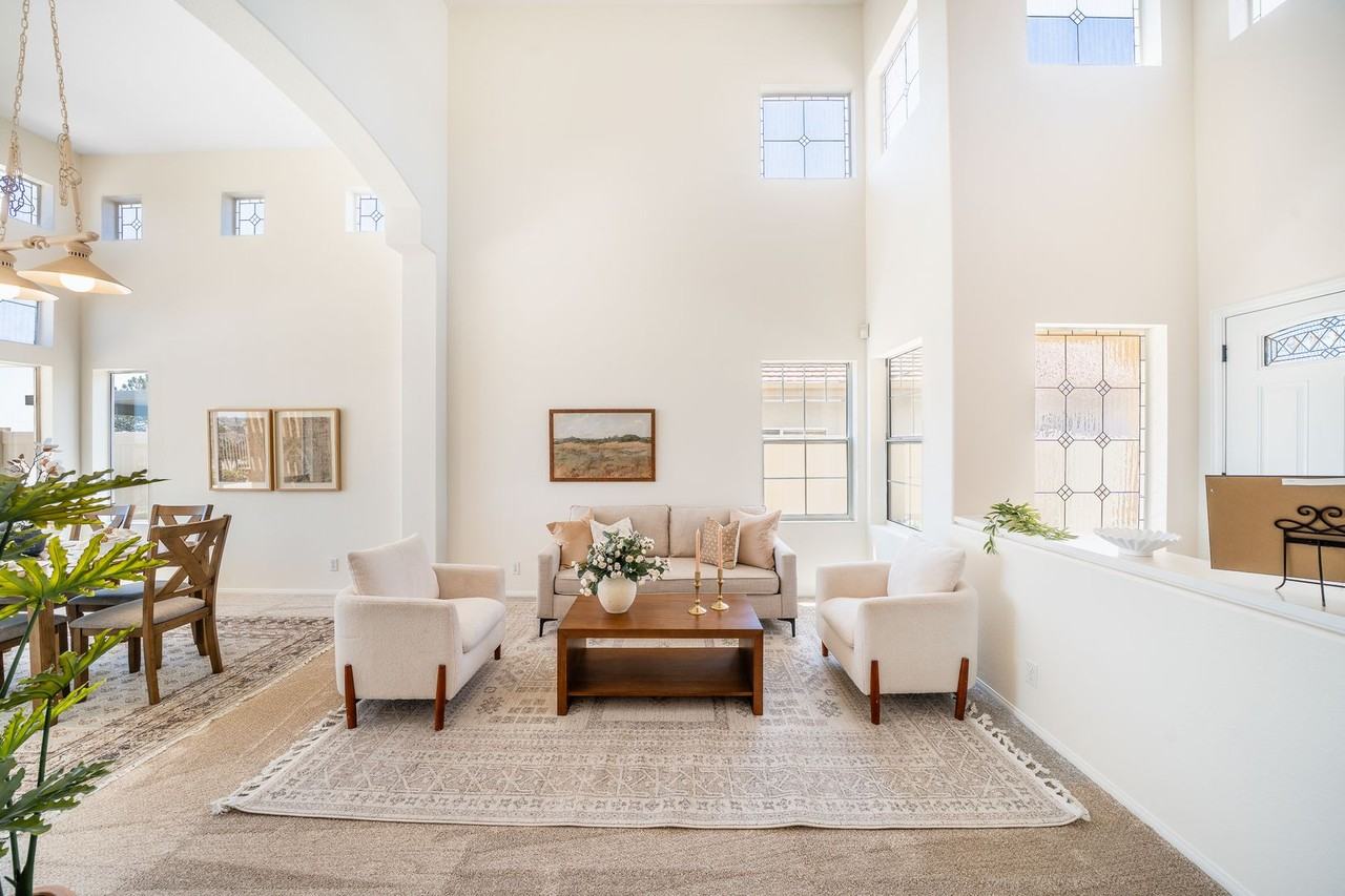 2283 Rock View Gln - Photo 6 of 50