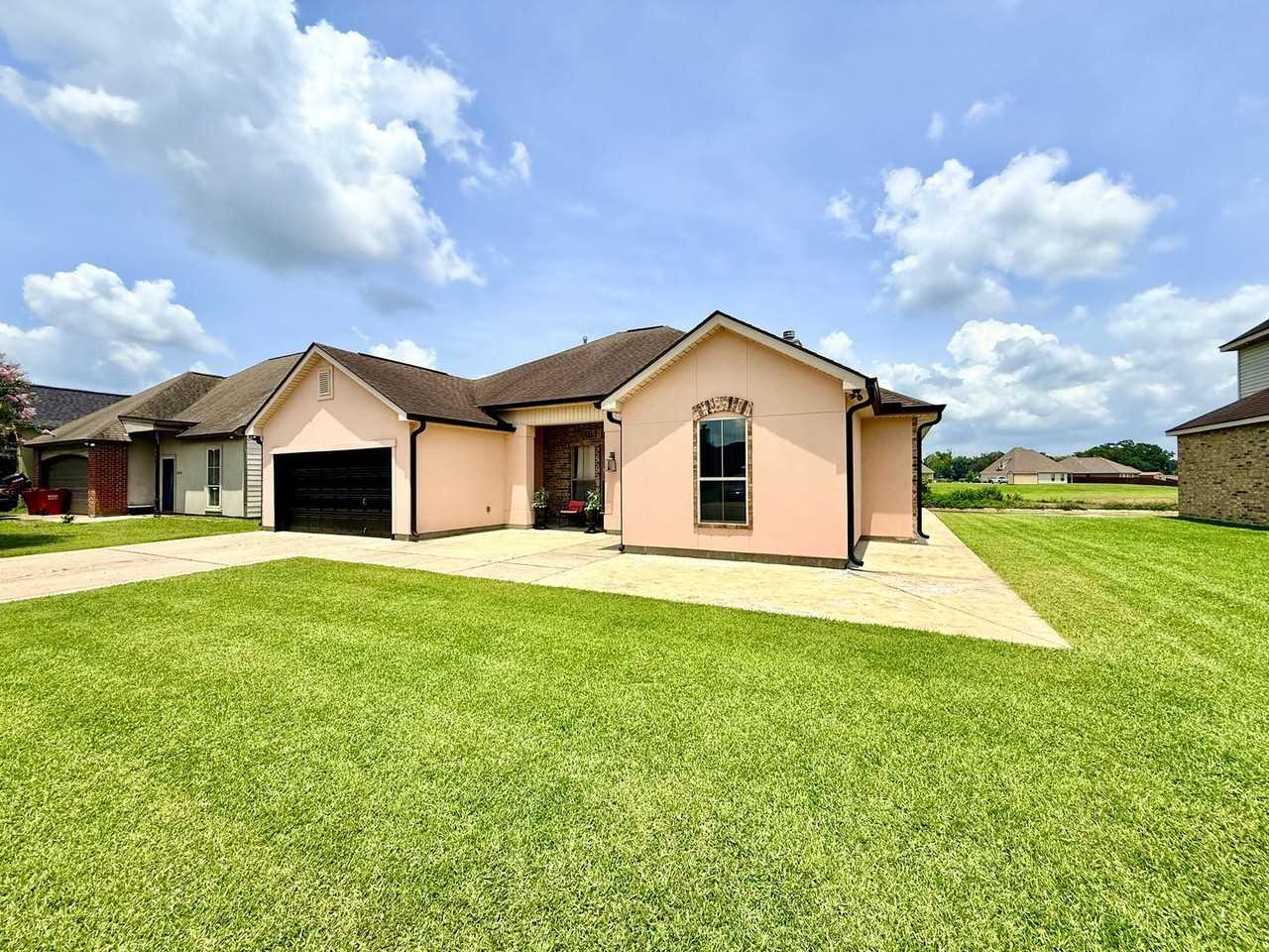 39122 Bayou View Ave - Photo 2 of 31