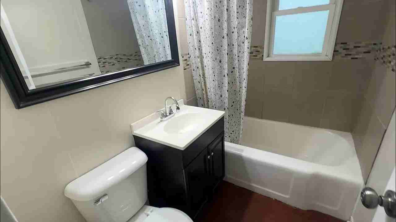 824 Madeline Ln - Photo 6 of 13
