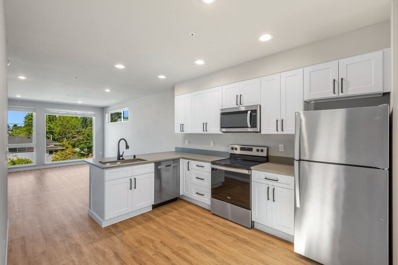 Phinney Townhomes - Photo 2 of 9