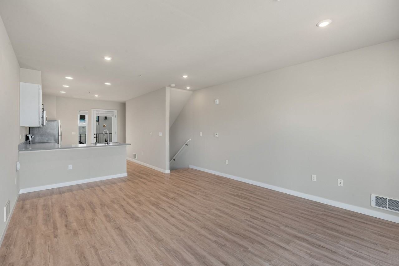 Phinney Townhomes - Photo 5 of 9