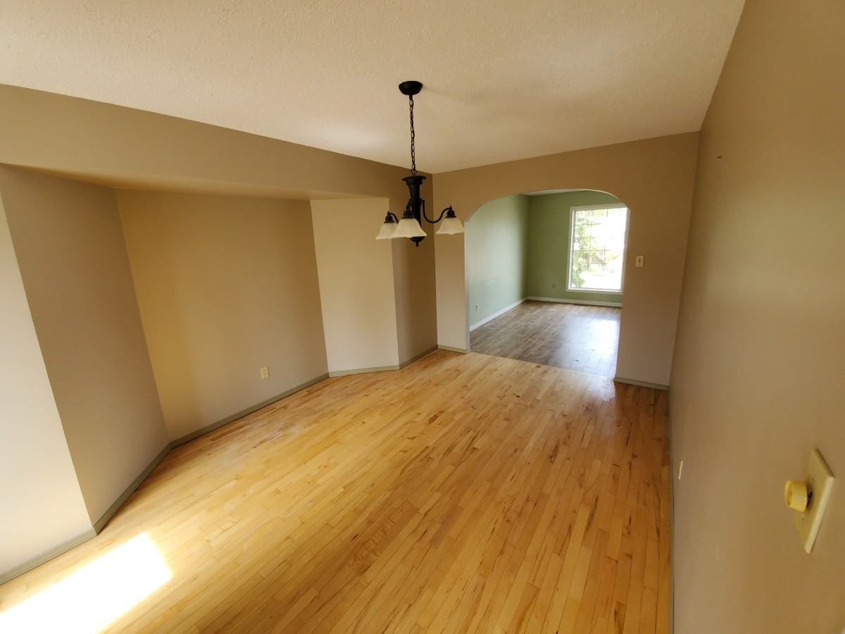 2013 2 Ave - Photo 5 of 26