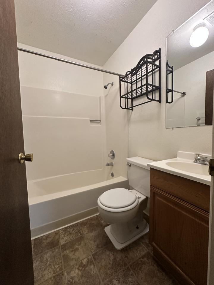 148 Prickett Ln #8 - Photo 5 of 6