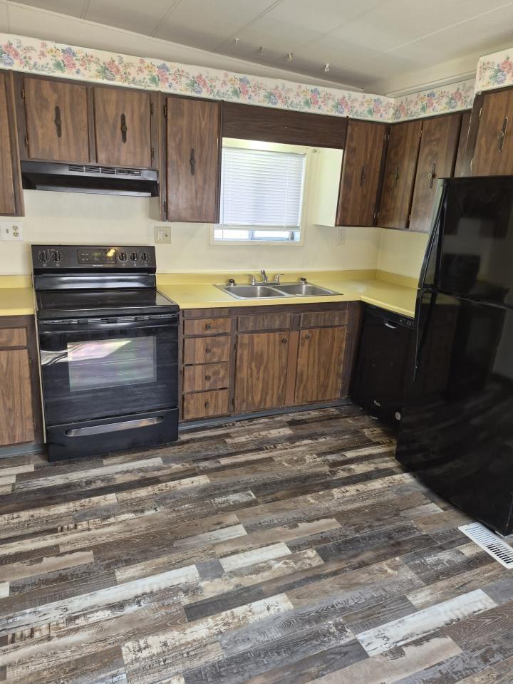 3218 Stone St - Photo 5 of 9
