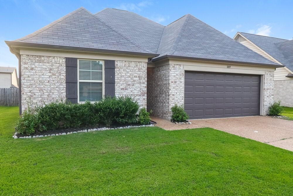 1089 Carib Loop W - Photo 3 of 16