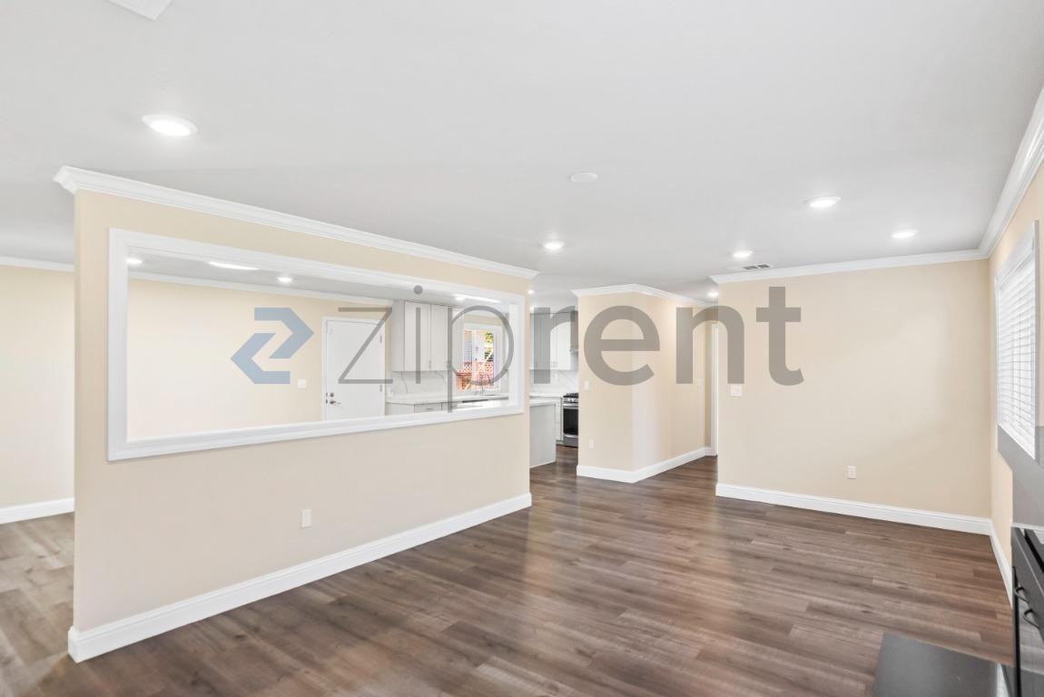 42386 Barbary St - Photo 7 of 28