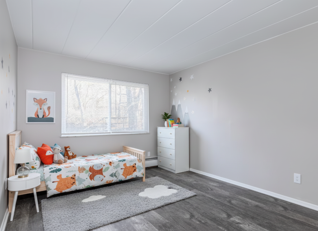 1751 Gilsey Ave - Photo 4 of 13