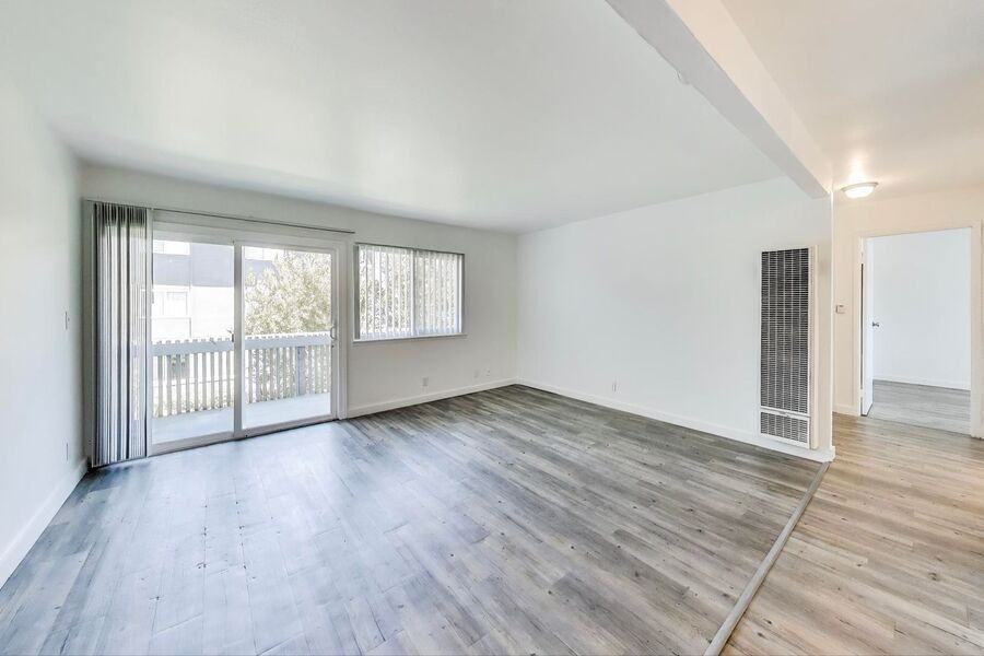 35750 Bettencourt Street - Photo 4 of 29