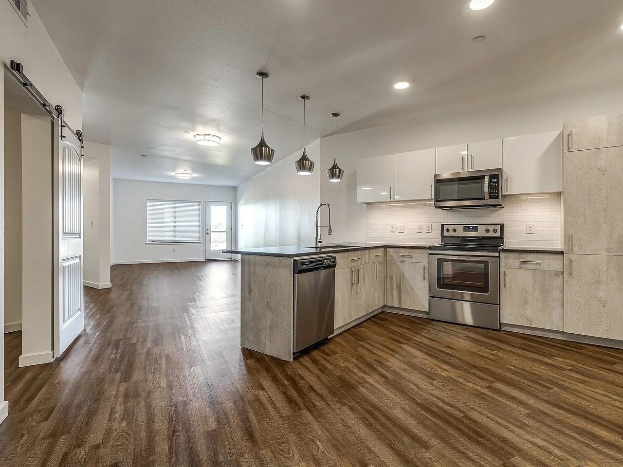 727 Lofts - Photo 6 of 50