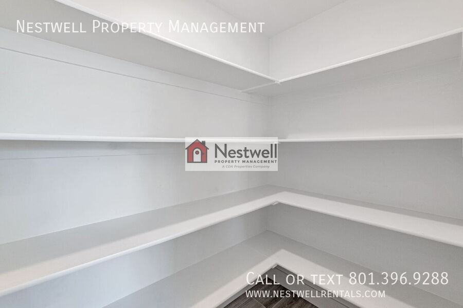 367 N 410 E - Photo 6 of 29